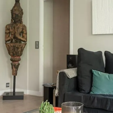 House A/c Arc De Triomphe - 2 Bdr Appartement