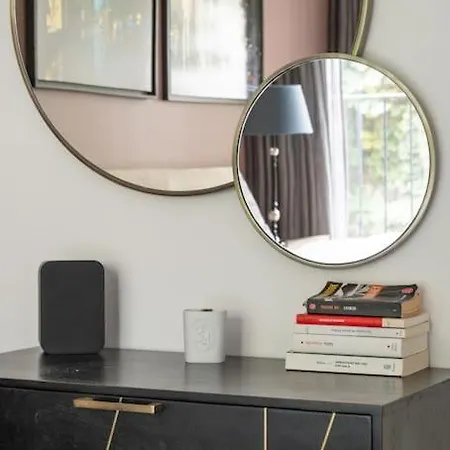 House A/c Arc De Triomphe - 2 Bdr Paris