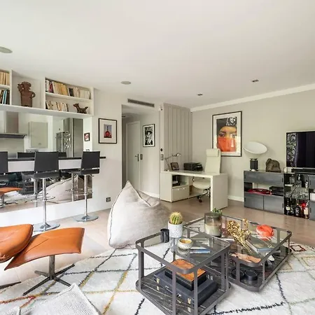 House A/c Arc De Triomphe - 2 Bdr Paris